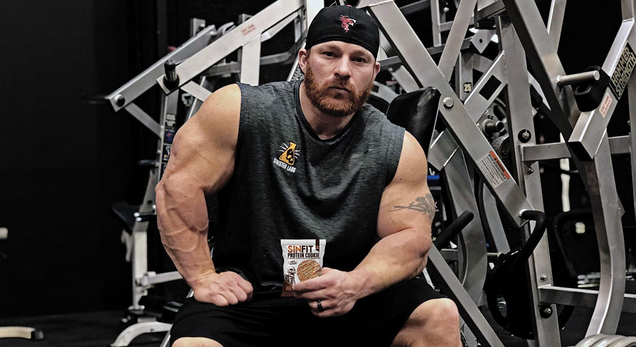 Flex Lewis Leaves Olympia Due to Injury