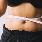 9 Easy Tips to Cut Water Weight and Show Your Abs